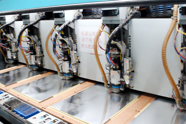 pcb鉆孔披鋒怎么產生 PcB鉆孔披鋒生產原因